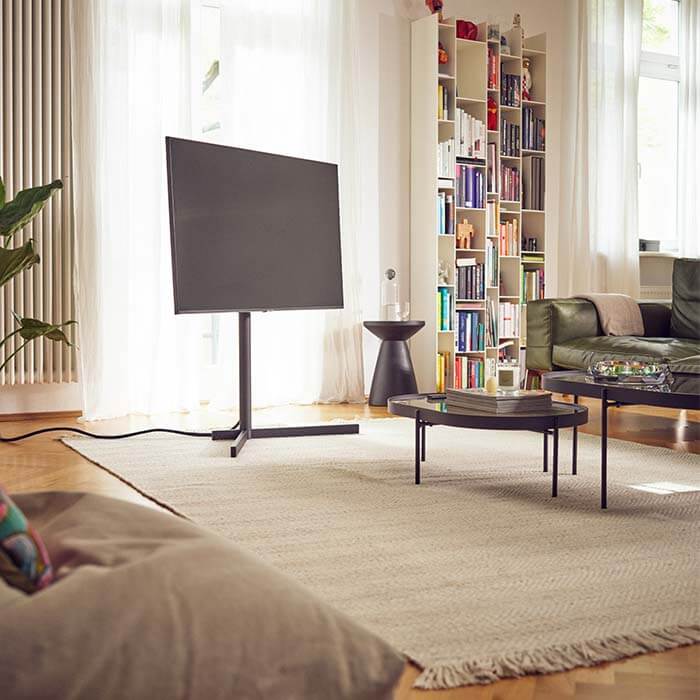 maeson_tv-stand_living_lifestyle_3-1YmgtaD0q5JB68