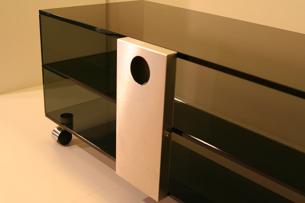glassconcept_midroll_s_tv-mbel8CMGATgU8vv0gzOZG15RPaSotz7