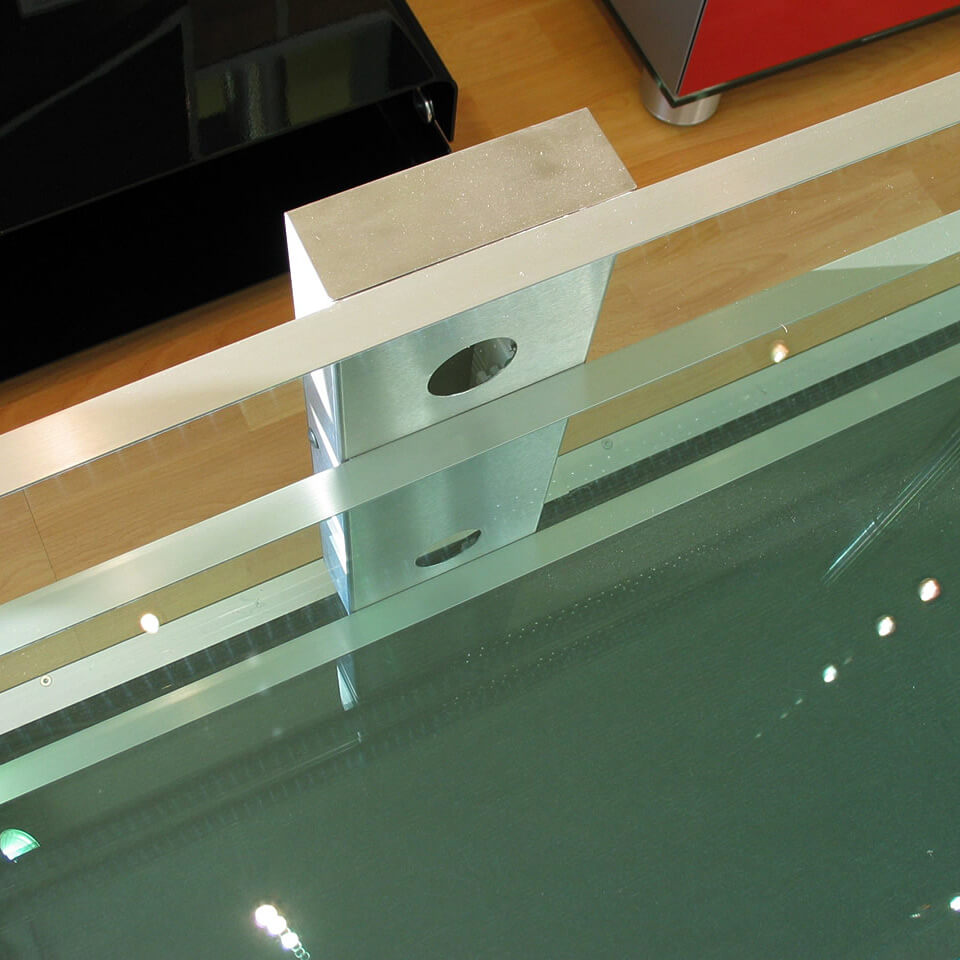 Glass_Concept_Kabelkanal_hifi_rack_31AKgAkwpWankr Glass Concept Kabelkanal Handgefertigt für Glass Concept Möbel